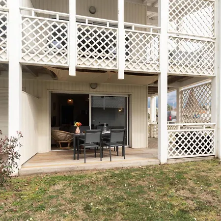 Les Balcons Des Pecheurs C21 By Interhome Apartament