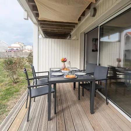 Les Balcons Des Pecheurs C21 By Interhome