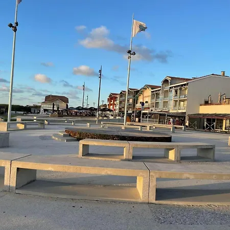 Les Balcons Des Pecheurs C21 By Interhome *